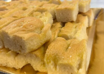 Fiore di pasta di mandorle e cioccolato, delicate e gustose, perfette come dolce artigianale siciliano. Prodotto genuino e di alta qualità, ideale per ogni occasione speciale.